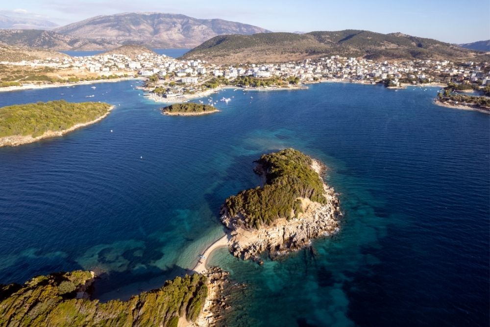 Balkanların Maldivleri Ksamil: Gitmeniz İçin 7 Büyüleyici Neden (Vizesiz!)