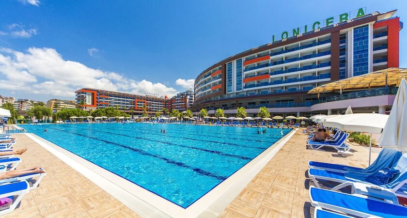 Lonicera World Resort Spa Hotel