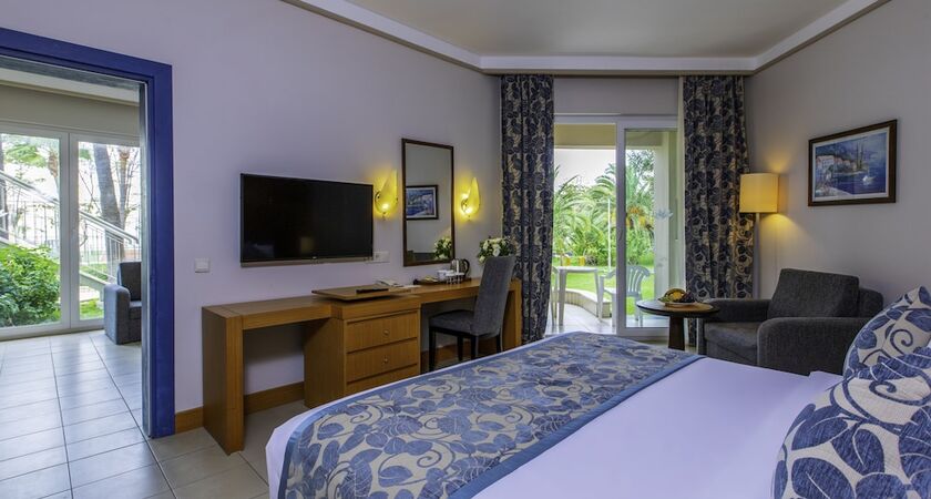 LABRANDA Alantur Resort
