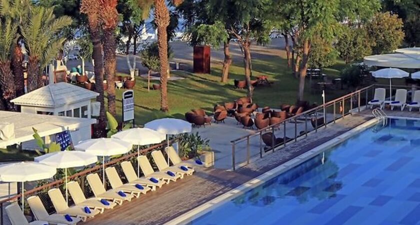 LABRANDA Alantur Resort