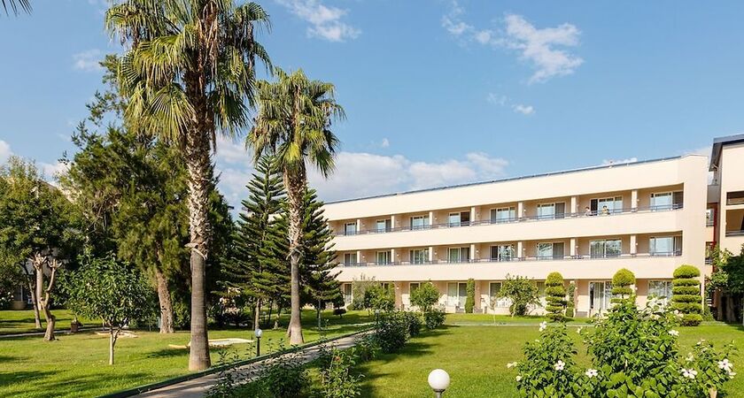 LABRANDA Alantur Resort