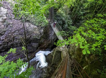 DÜZCE ŞELALELERİ TURU (1 Gece Konaklamalı)
