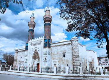 ANKARA ÇIKIŞLI DOĞU'NUN İNCİLERİ TURU   SİVAS -KEMALİYE - ELAZIĞ- TUNCERİ - ERZİNCAN